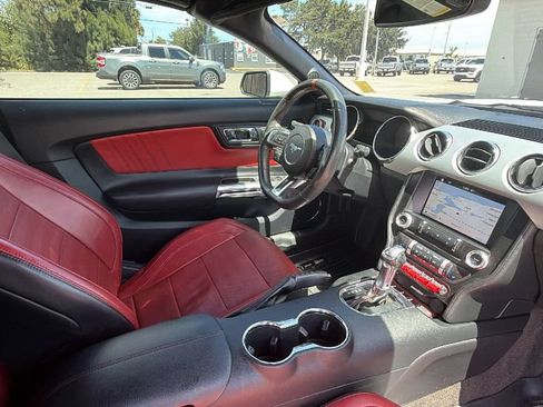 Used 2016 Ford Mustang GT Premium w/ Equipment Group 401A RWD image 23