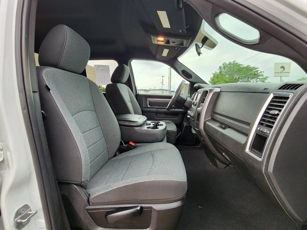 Used 2021 RAM 1500 Warlock AWD/4WD image 15