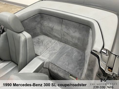 Used 1990 Mercedes-Benz 300 SL image 30