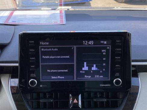 Certified 2022 Toyota Corolla LE image 28