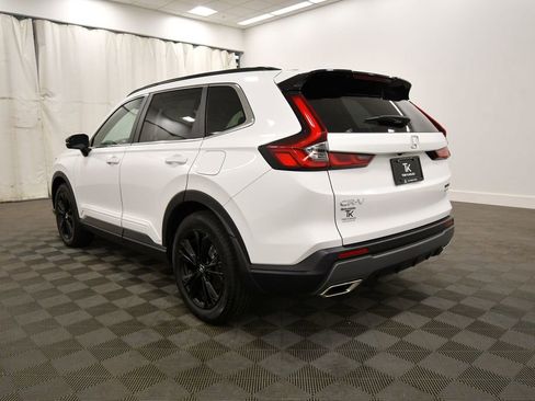 Certified 2025 Honda CR-V Sport Touring image 5