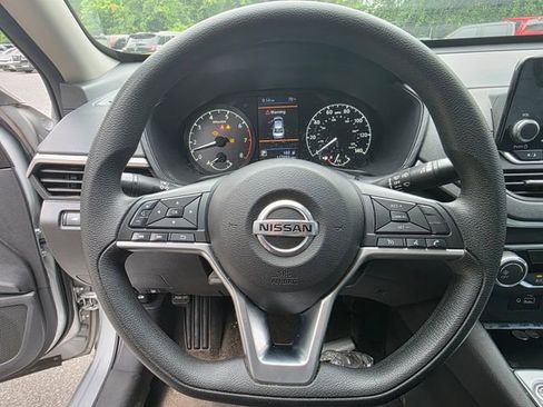 Used 2021 Nissan Altima 2.5 S FWD image 8