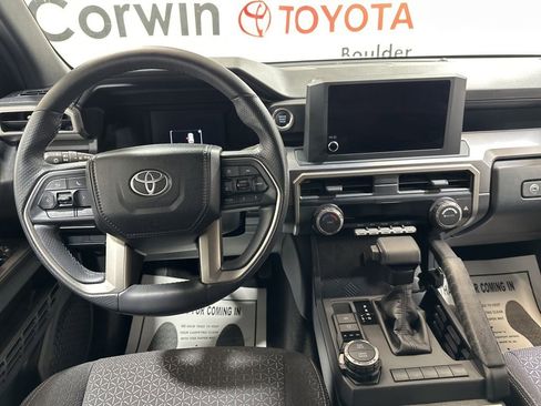 Used 2025 Toyota 4Runner SR5 image 22