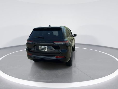 New 2026 Jeep Grand Cherokee Limited Reserve image 7