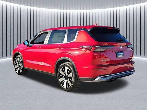 New 2026 Mitsubishi Outlander SE FWD image 4