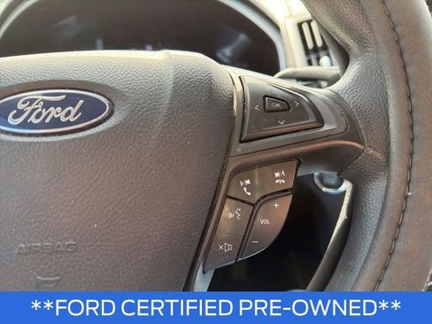 Certified 2021 Ford Edge SE image 19