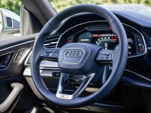 Used 2024 Audi SQ8 Prestige image 15