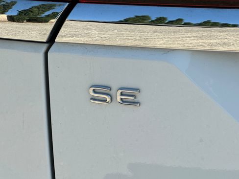 Certified 2024 Volkswagen Atlas SE AWD/4WD image 27