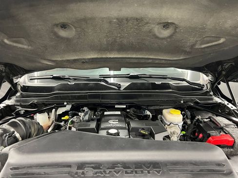 Used 2019 RAM 2500 Limited AWD/4WD image 29