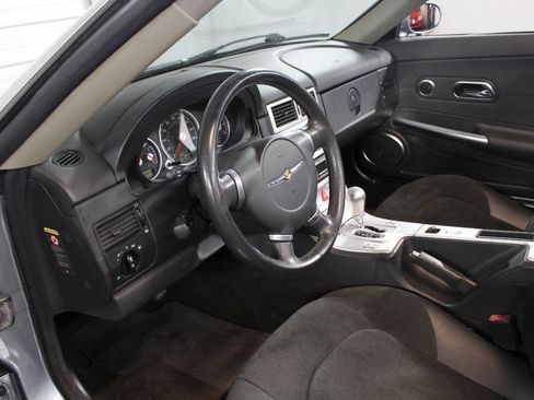 Used 2005 Chrysler Crossfire SRT-6 image 12