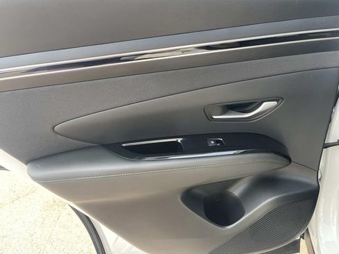 Certified 2022 Hyundai Tucson SEL w/ Convenience + Premium Package FWD image 20