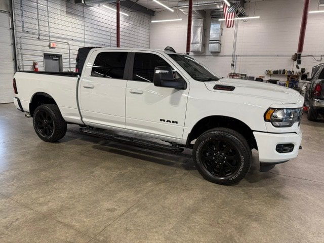 Certified 2024 RAM 2500 Big Horn w/ Night Edition AWD/4WD image 6
