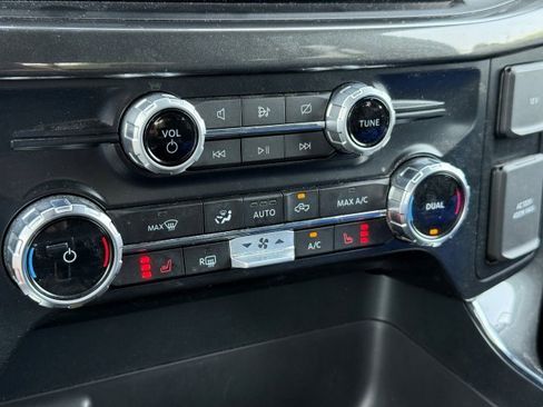 Used 2023 Ford F150 XLT w/ Equipment Group 302A High image 31