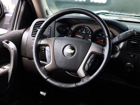 Used 2013 Chevrolet Silverado 1500 LT image 30