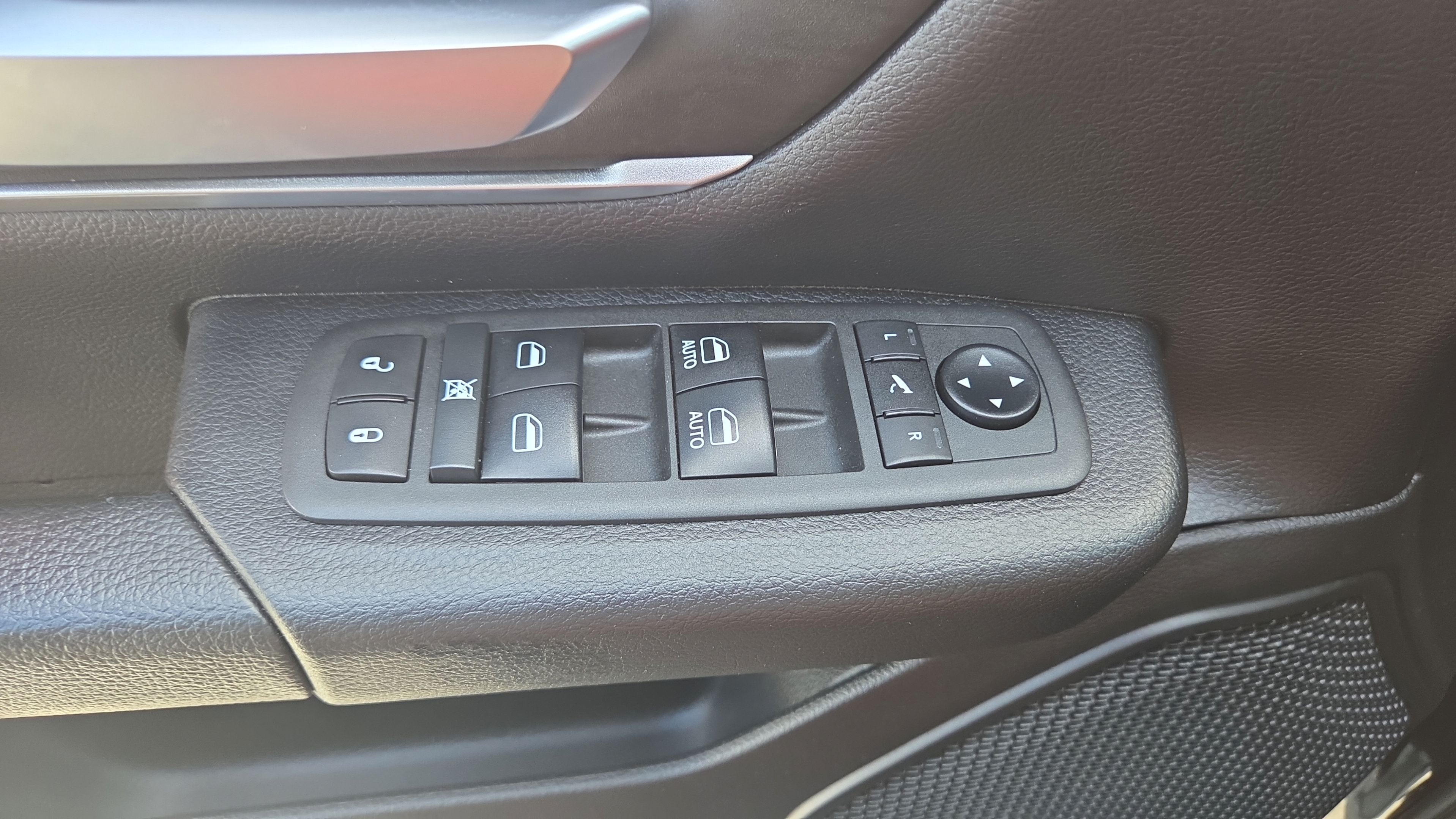 Used 2021 RAM 1500 Big Horn RWD image 32
