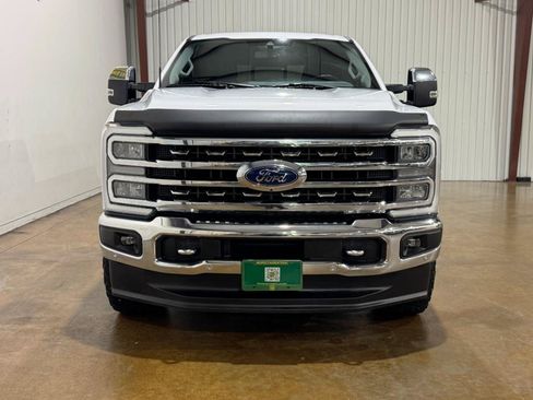 Used 2024 Ford F250 Lariat w/ Lariat Ultimate Package AWD/4WD image 2