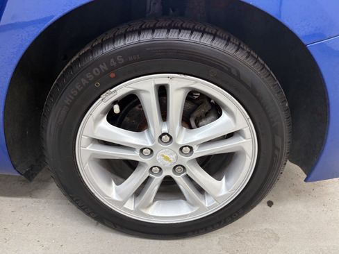 Used 2018 Chevrolet Cruze LT image 7