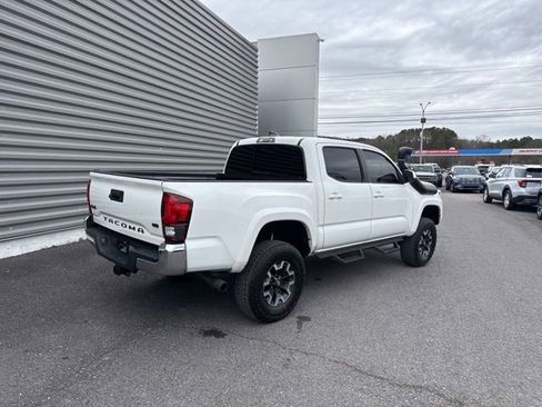 Used 2021 Toyota Tacoma SR5 image 3