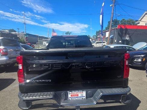 Used 2019 Chevrolet Silverado 1500 LT w/ All-Star Edition AWD/4WD image 4