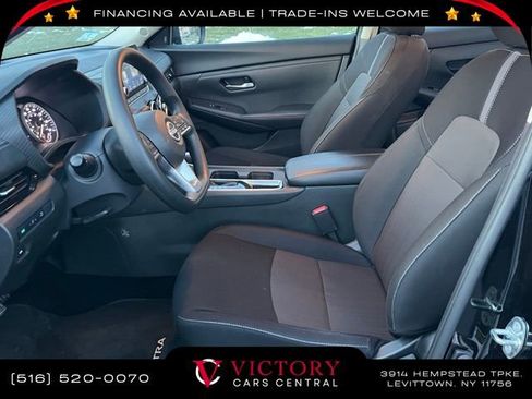 Used 2025 Nissan Sentra SV image 13