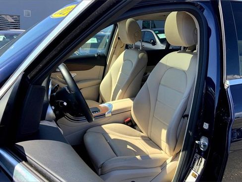 Certified 2021 Mercedes-Benz GLC 300 4MATIC image 6