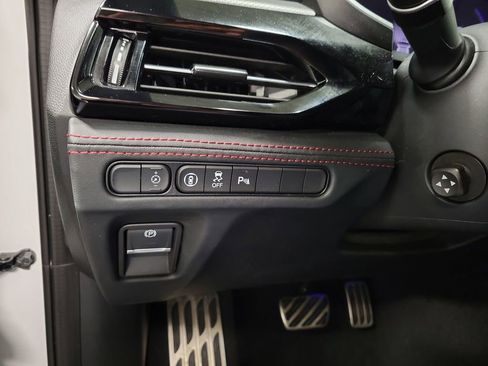 Used 2022 Acura MDX A-Spec AWD/4WD image 22