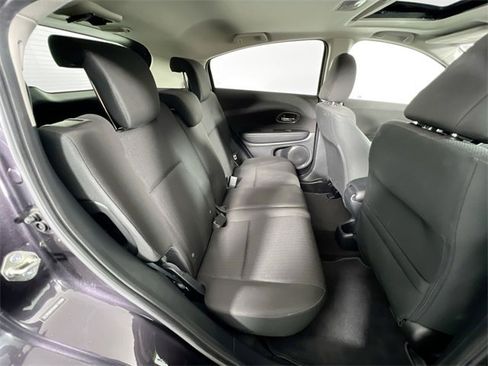 Used 2017 Honda HR-V EX image 28