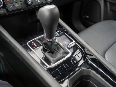 Used 2026 Jeep Compass Limited w/ Sun, Sound & Navigation Group image 32