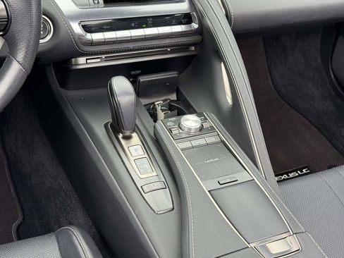 Used 2023 Lexus LC 500 Convertible image 19