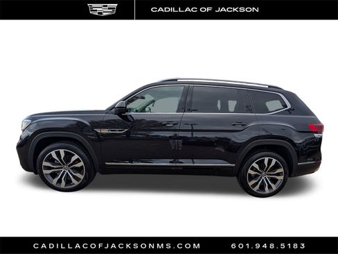 Used 2022 Volkswagen Atlas SEL Premium image 8