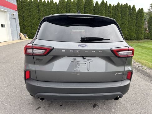 Used 2025 Ford Escape ST-Line Select AWD/4WD image 4