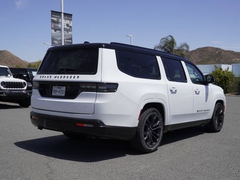 Certified 2024 Jeep Grand Wagoneer L Series II w/ Quick Order Packagew 28T AWD/4WD image 3