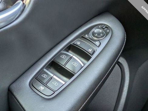 Certified 2022 INFINITI QX50 Luxe w/ Appearance Package image 16