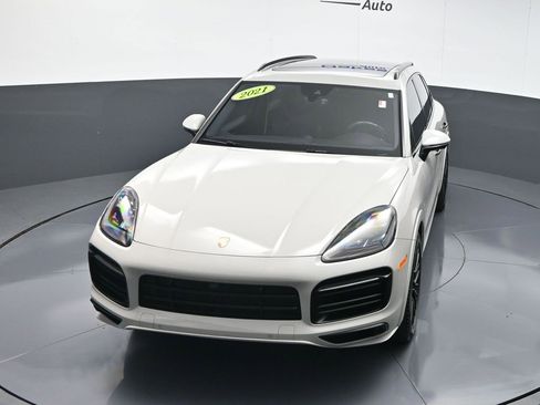 Used 2021 Porsche Cayenne GTS image 50