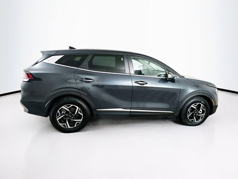 Used 2024 Kia Sportage LX image 10