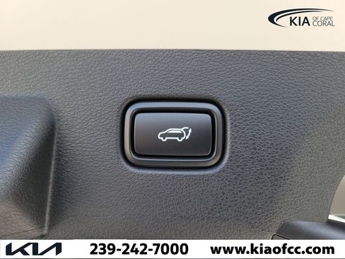 New 2026 Kia Sportage SX FWD image 11