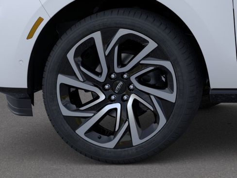 New 2026 Lincoln Navigator Reserve AWD/4WD image 19