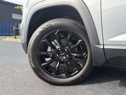 Used 2027 GMC Terrain Elevation w/ Elevation Premium Package AWD/4WD image 17