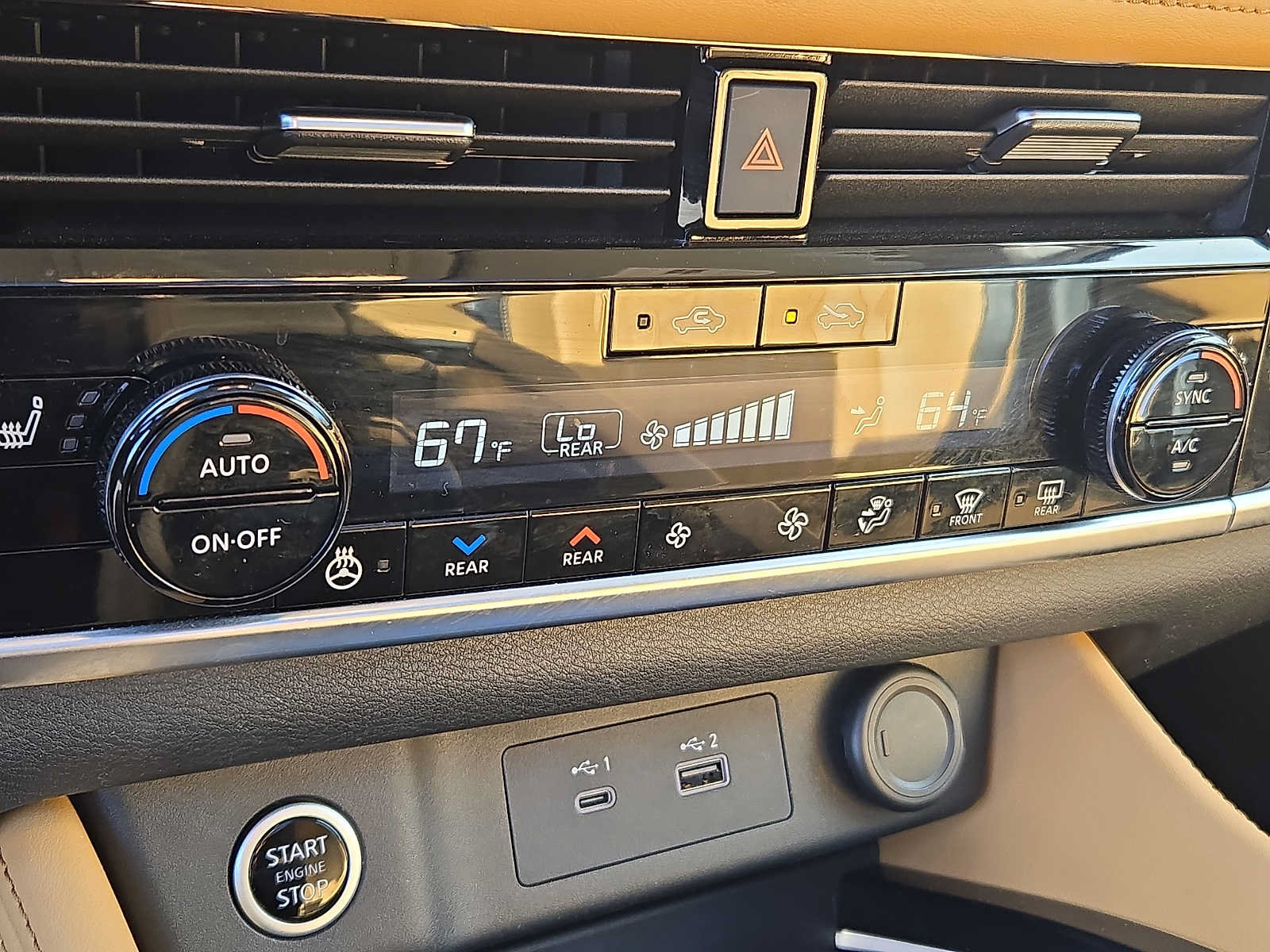 Used 2022 Nissan Rogue Platinum w/ Head-Up Display Package AWD/4WD image 16