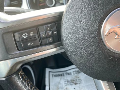 Used 2013 Ford Mustang GT Premium w/ Comfort Pkg image 23