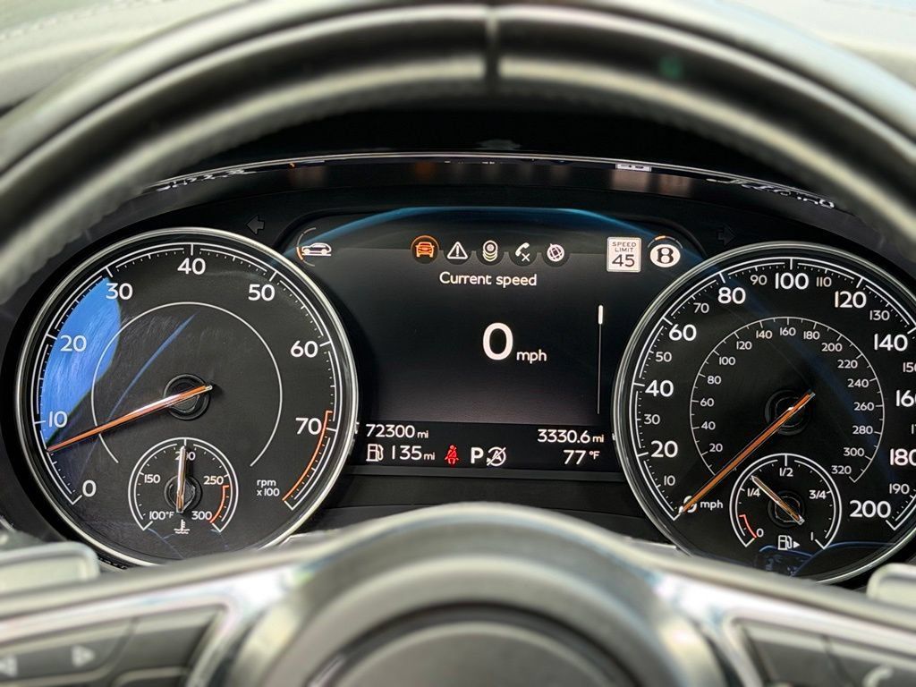 Used 2019 Bentley Bentayga AWD/4WD image 47