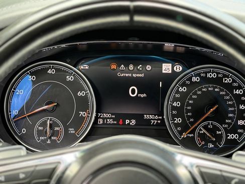 Used 2019 Bentley Bentayga AWD/4WD image 47