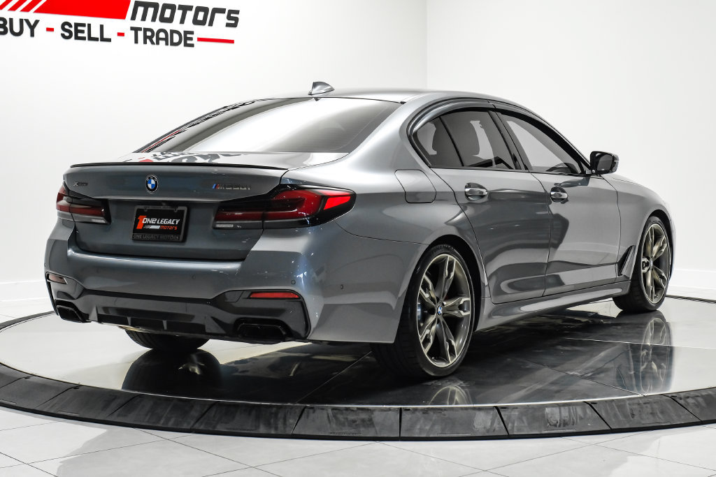 Used 2023 BMW M550i xDrive w/ Executive Package AWD/4WD image 9