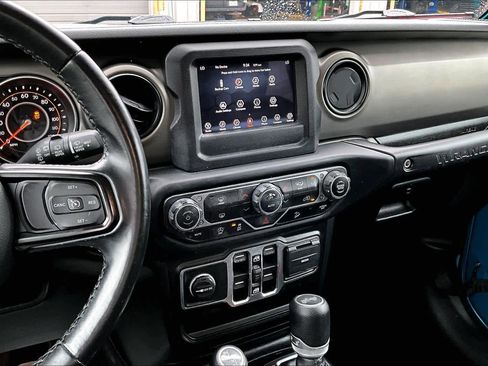 Used 2020 Jeep Wrangler Unlimited Sport S AWD/4WD image 7