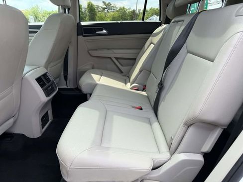 Used 2019 Volkswagen Atlas SEL R-Line AWD/4WD image 11