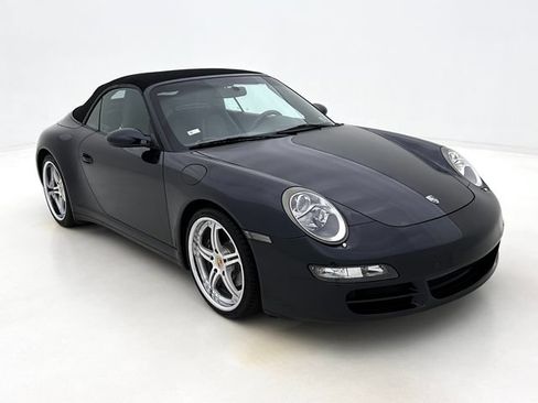 Used 2006 Porsche 911 Carrera 4 AWD/4WD image 2