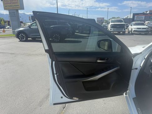 Used 2020 Lexus IS 350 F Sport w/ F Sport Package RWD image 19
