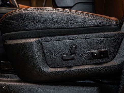 Used 2022 RAM 3500 Limited image 21