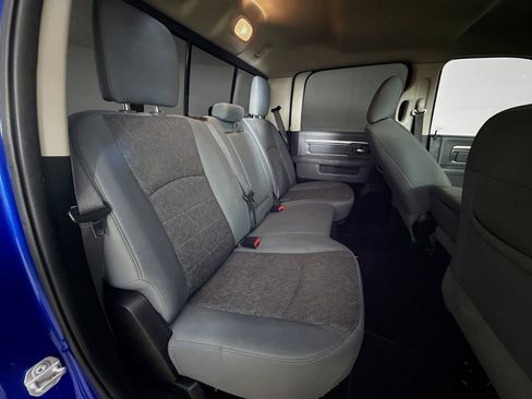 Used 2019 RAM 1500 Big Horn image 32