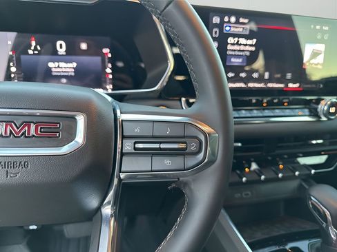 Used 2023 GMC Canyon Elevation w/ Convenience Package image 29